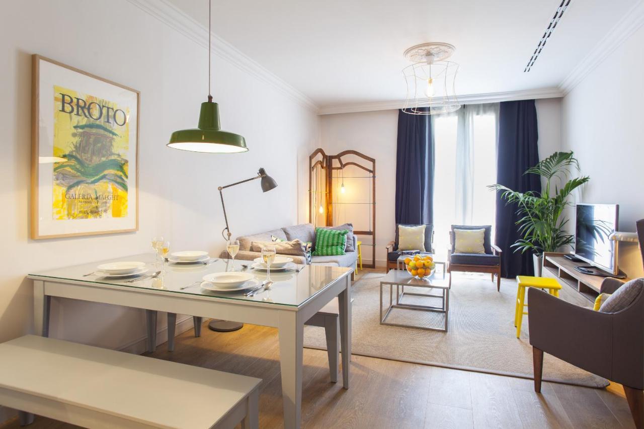 Ola Living Broto Apartment Barcelona Ngoại thất bức ảnh
